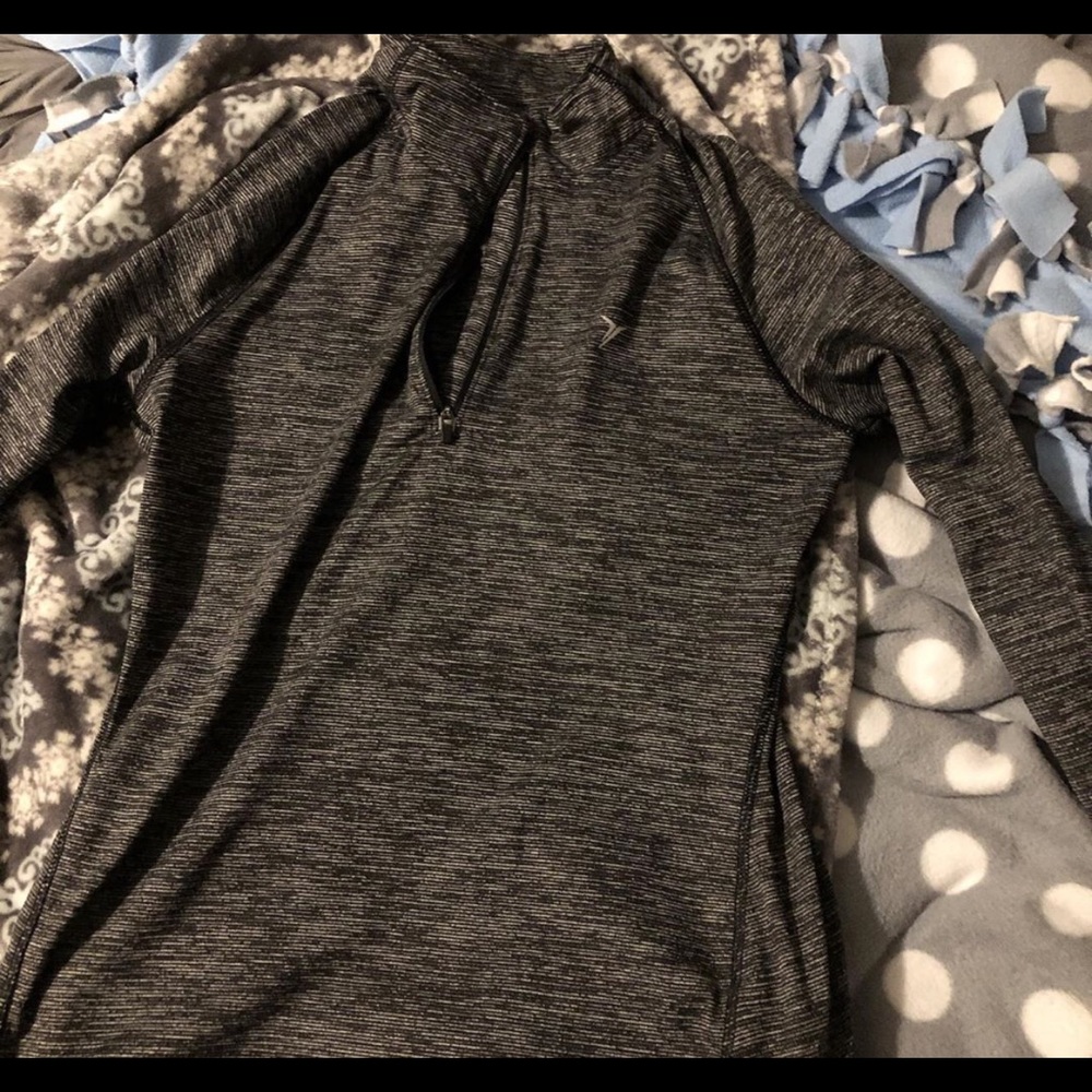 Athletic quarter zip